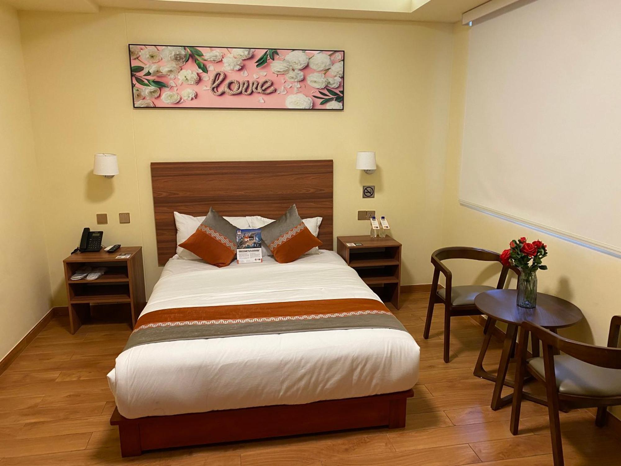 Sm Hotel Plus Lima Zewnętrze zdjęcie