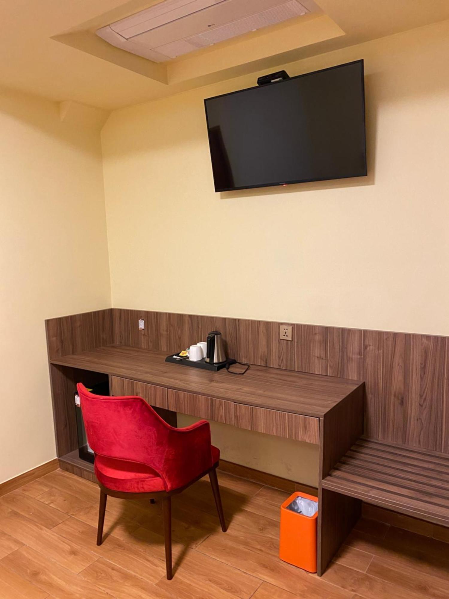 Sm Hotel Plus Lima Zewnętrze zdjęcie