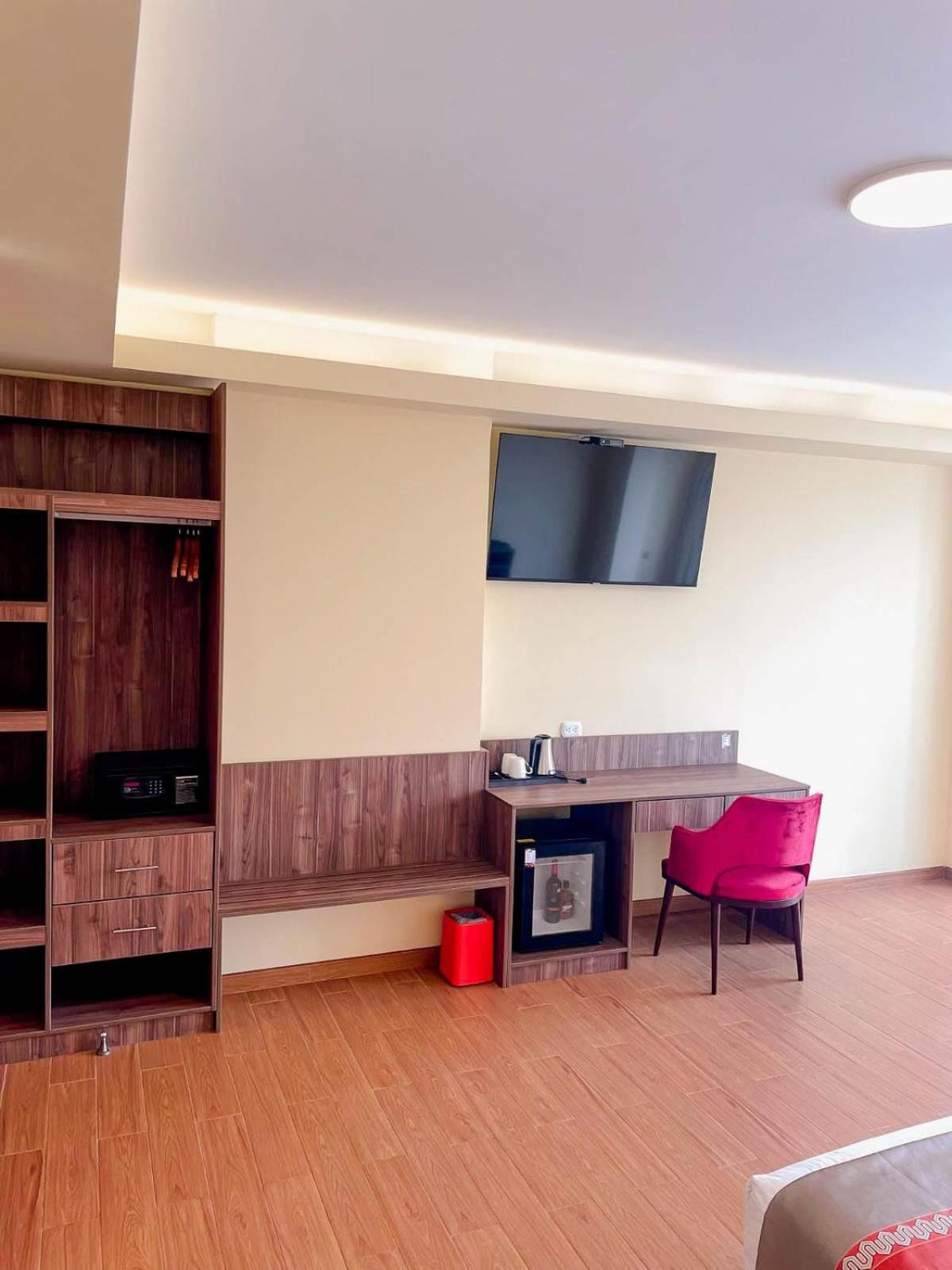 Sm Hotel Plus Lima Zewnętrze zdjęcie